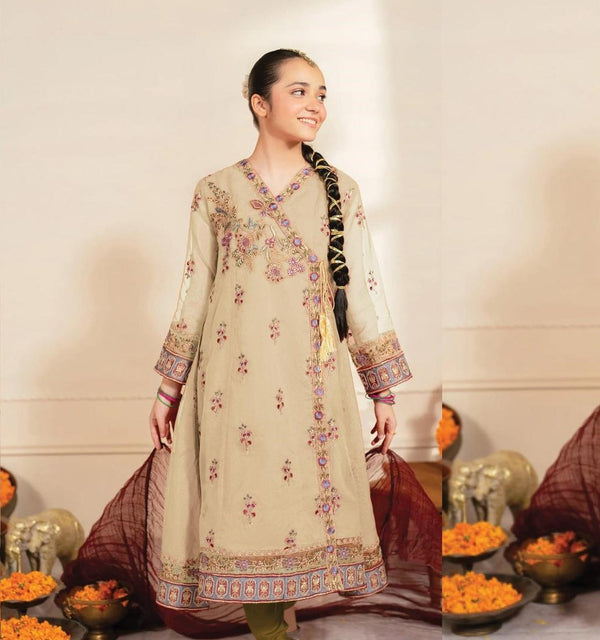 Vanila Embroidered 2 pc
