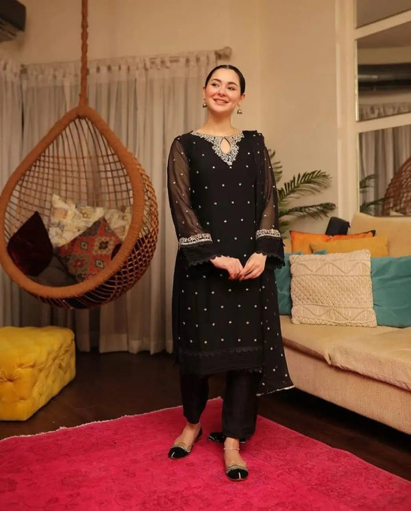 Hania Amir 3 Piece Suit